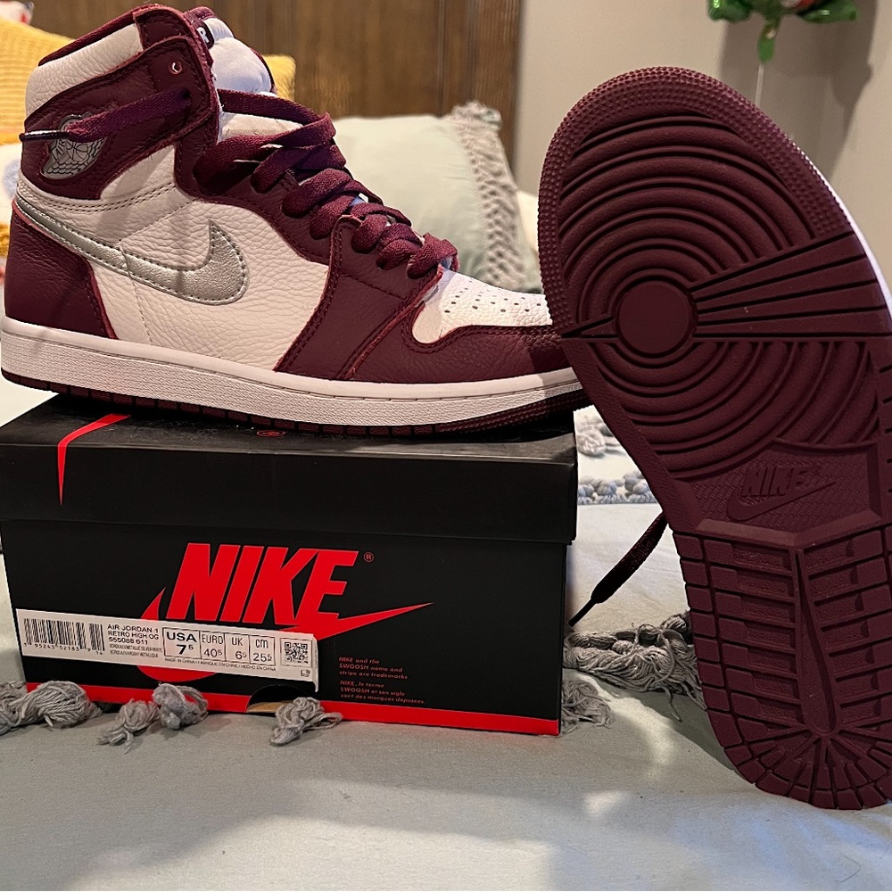 Air Jordan 1 retro OG size 7.5 men.